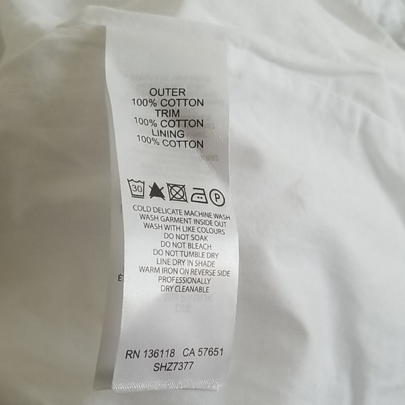 NWOT Lara embroidered flare sleeve top - Picture 8 of 9